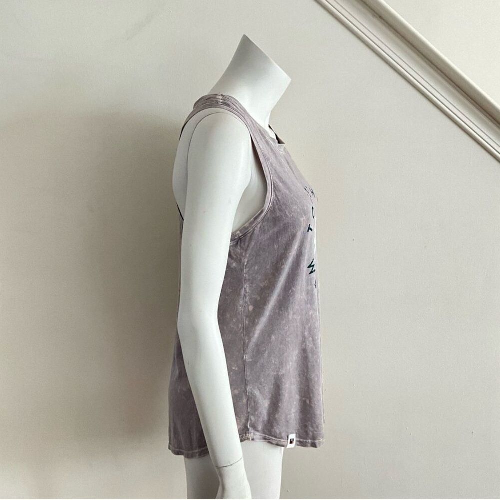 Peloton Flow Racer Tank Washed Silver Racerback M - Picture 9 of 10